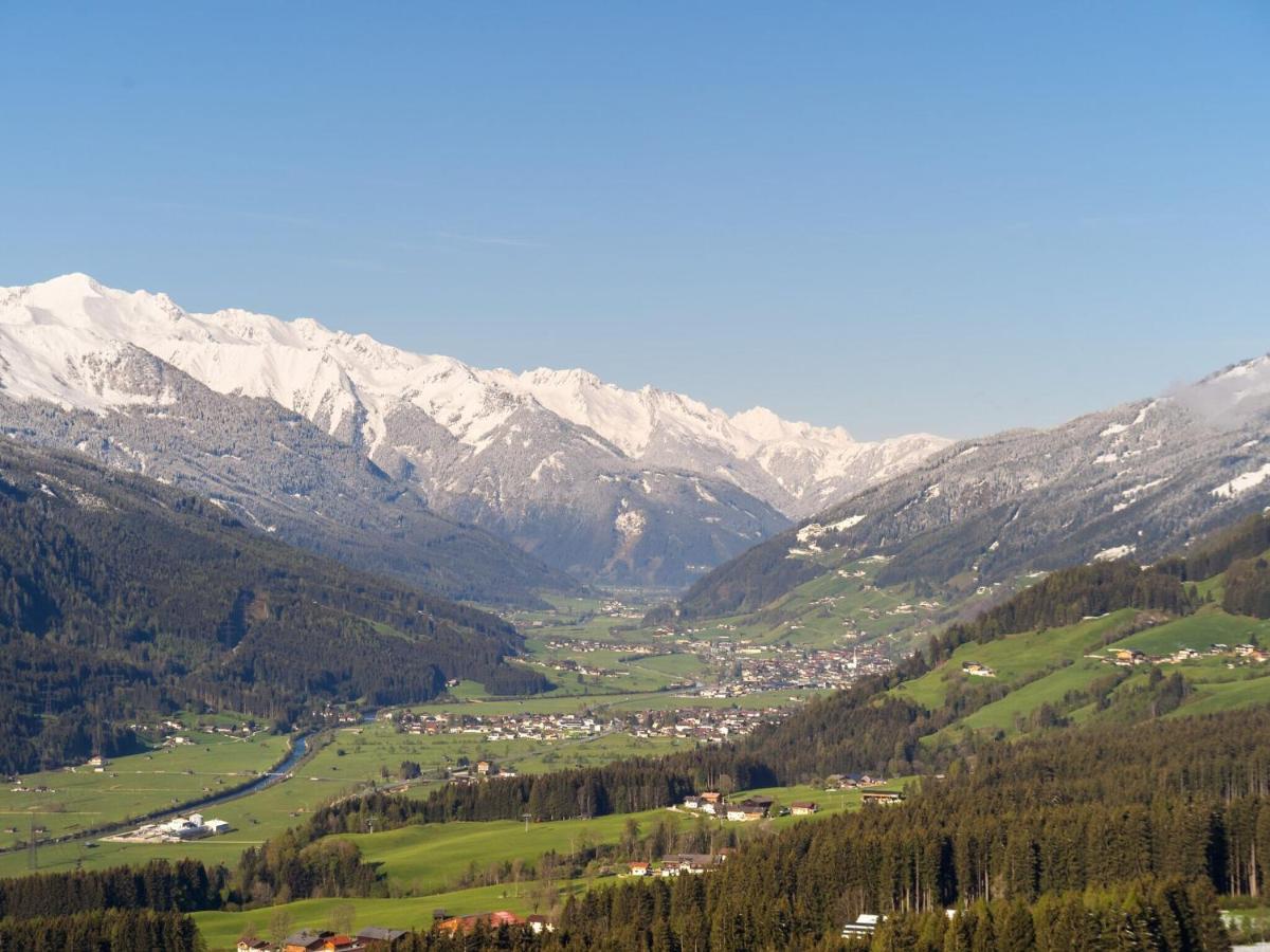 Modern Apartment Near Ski Area In M Hlbach Dorf  Bagian luar foto